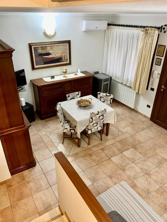 Casa Vacanza V&G Domus De Maria Exteriér fotografie